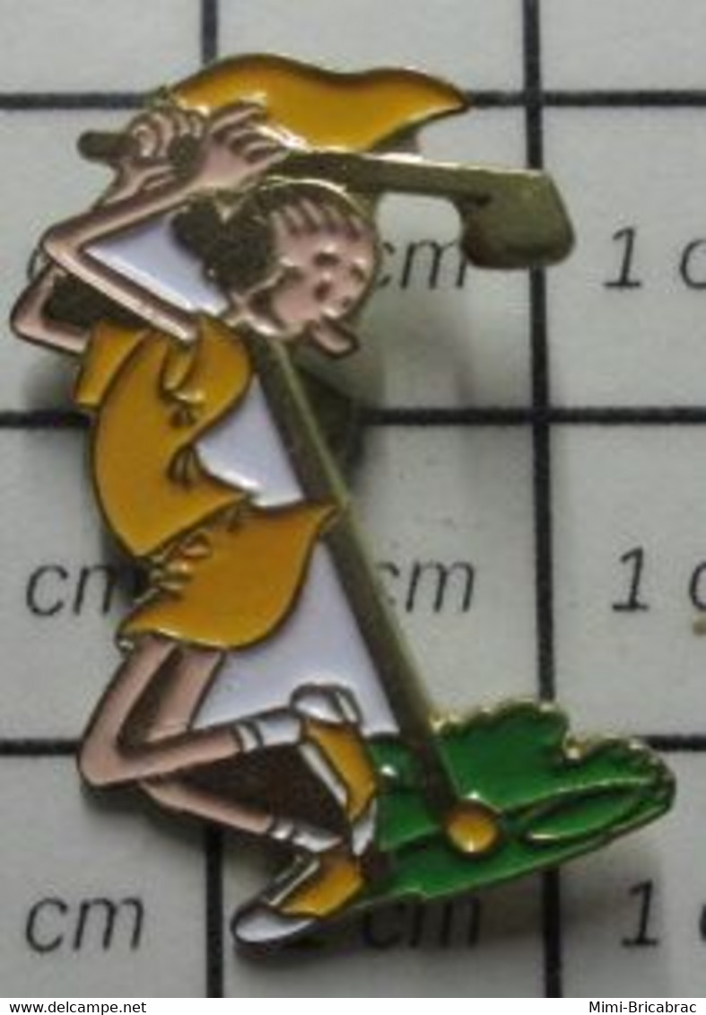 911B Pin's Pins / Beau Et Rare / THEME : BD / DESSIN ANIME OLIVE OIL FIANCEE DE POPEYE JOUANT AU GOLF - Fumetti