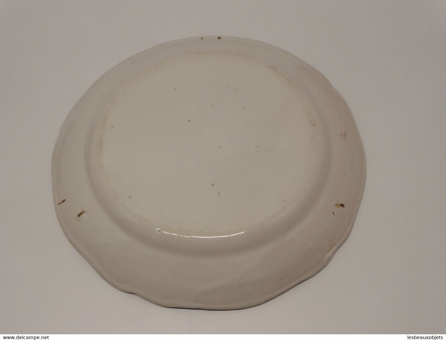 * GRAND PLAT ROND XIXe FAIENCE de L'EST LES ISLETTES ou AUTRE collection déco  E