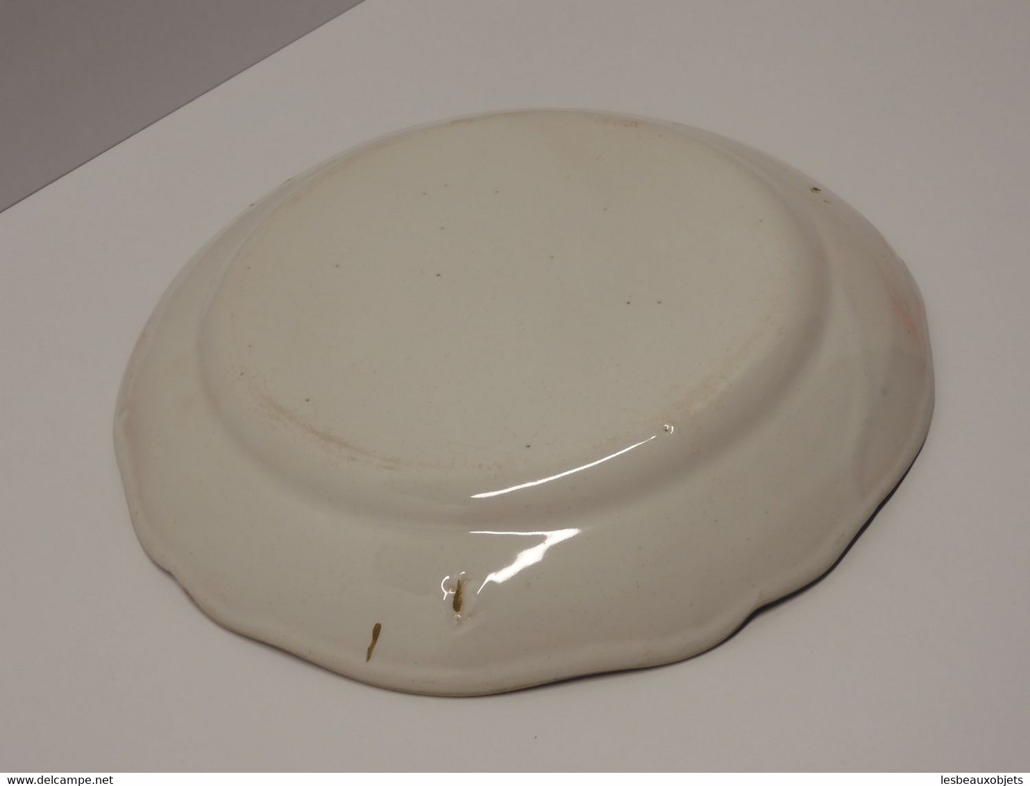 * GRAND PLAT ROND XIXe FAIENCE de L'EST LES ISLETTES ou AUTRE collection déco  E