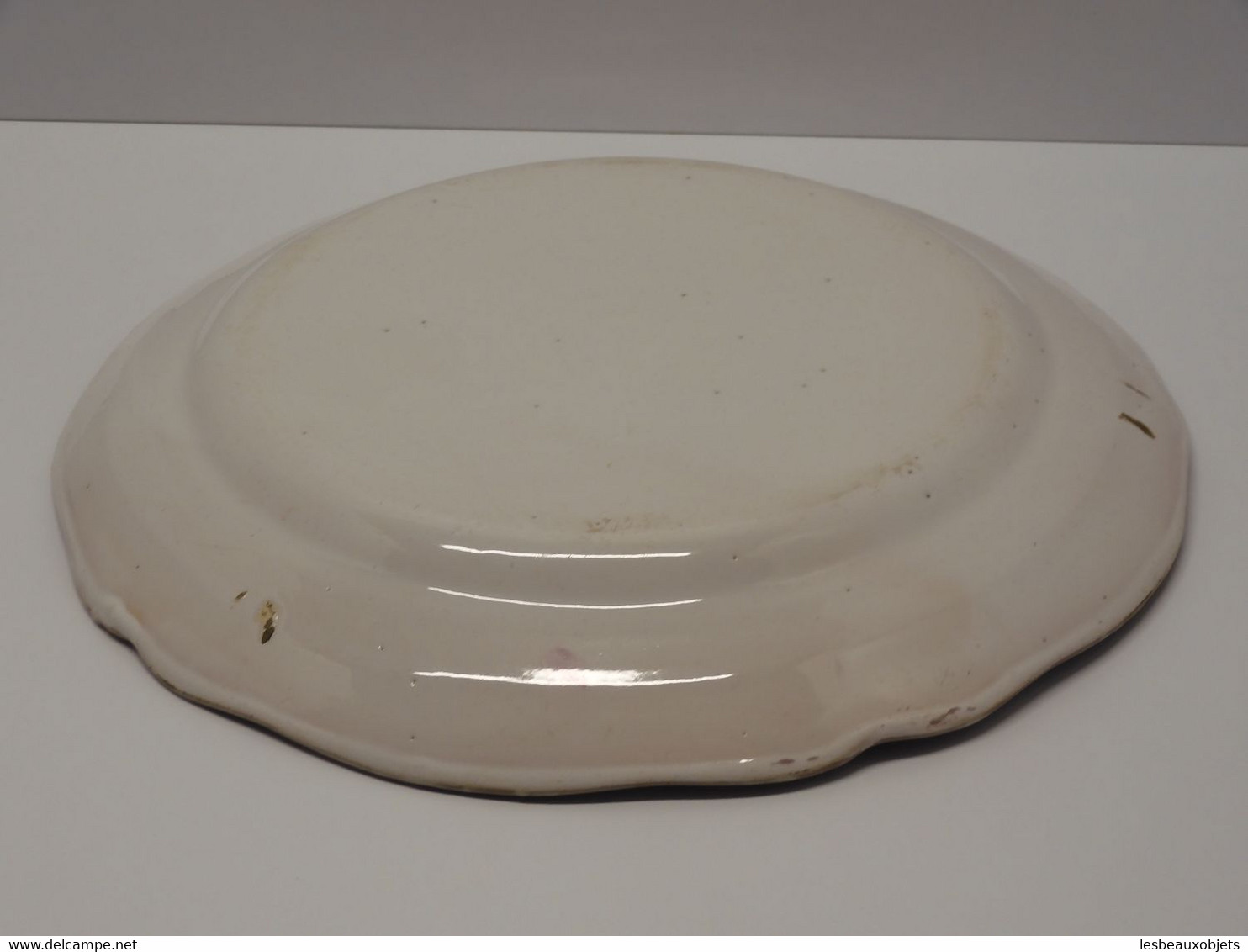 * GRAND PLAT ROND XIXe FAIENCE de L'EST LES ISLETTES ou AUTRE collection déco  E