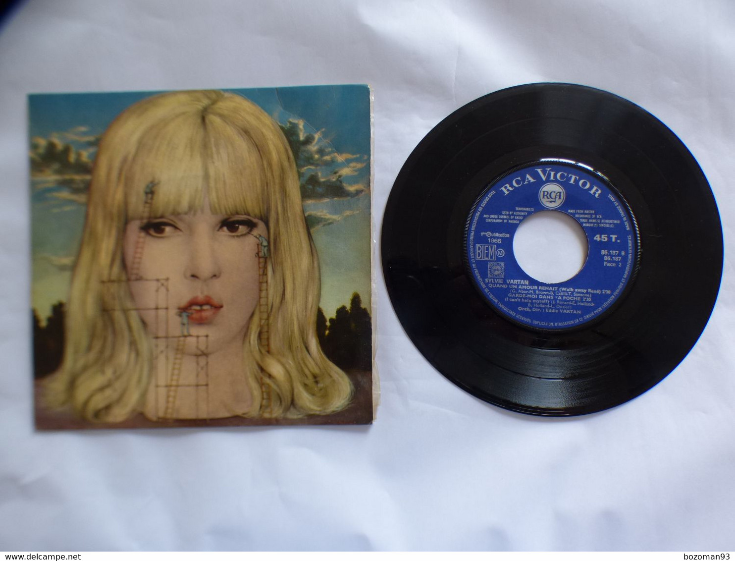 EP 45 T SYLVIE VARTAN  Sous Le Label RCA 86.187  PAR AMOUR , PAR PITIE - Disco, Pop