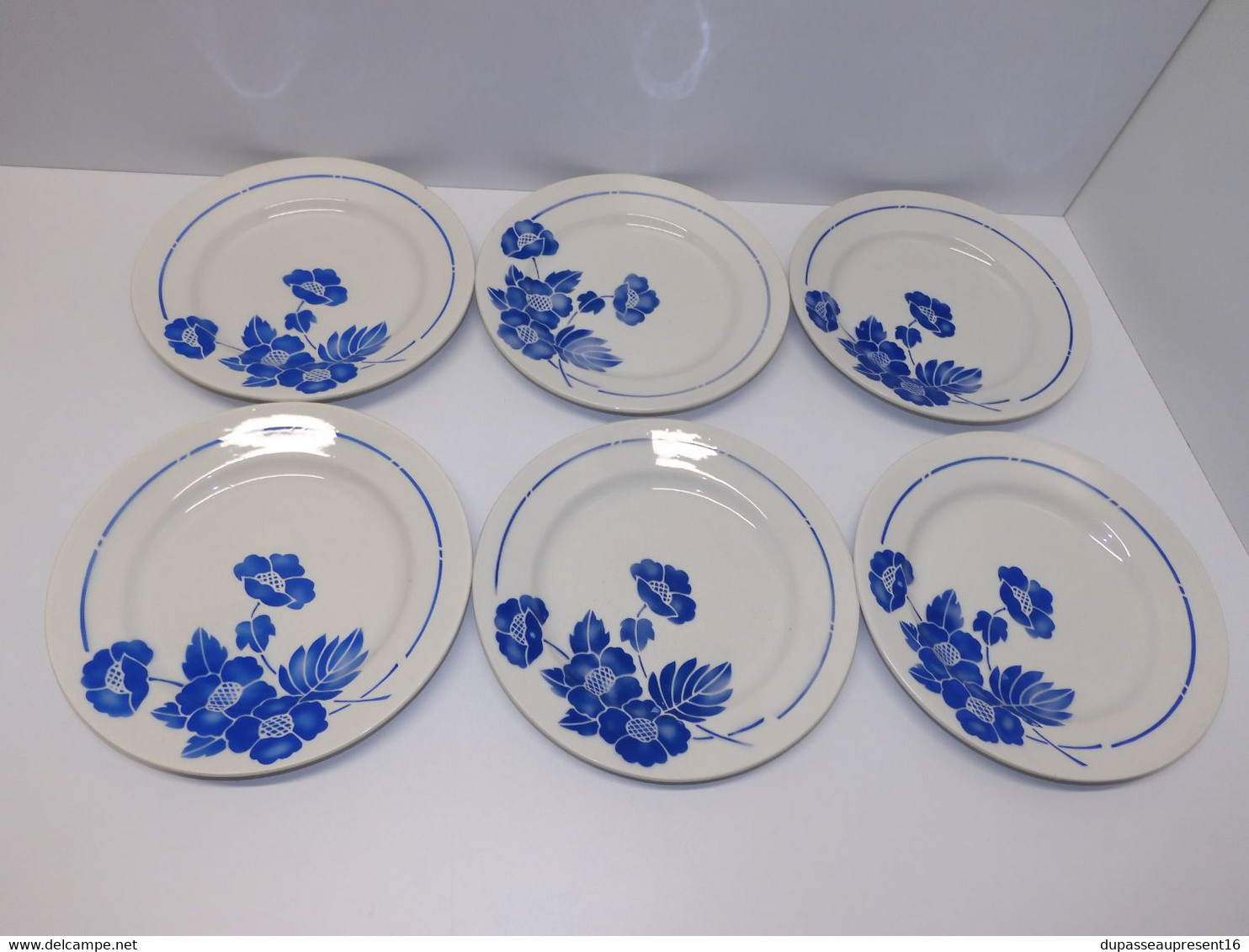 *6 ASSIETTES PLATES MOULIN DES LOUPS HAMAGE Modèle EDMOND FLEURS BLEUES   E - Orchies/Moulin Des Loups (FRA)