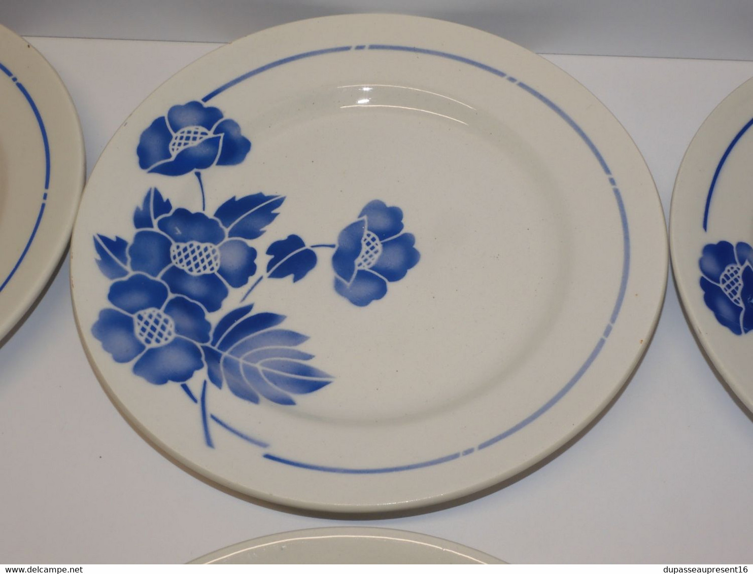 *6 ASSIETTES PLATES MOULIN DES LOUPS HAMAGE Modèle EDMOND FLEURS BLEUES   E - Orchies/Moulin Des Loups (FRA)