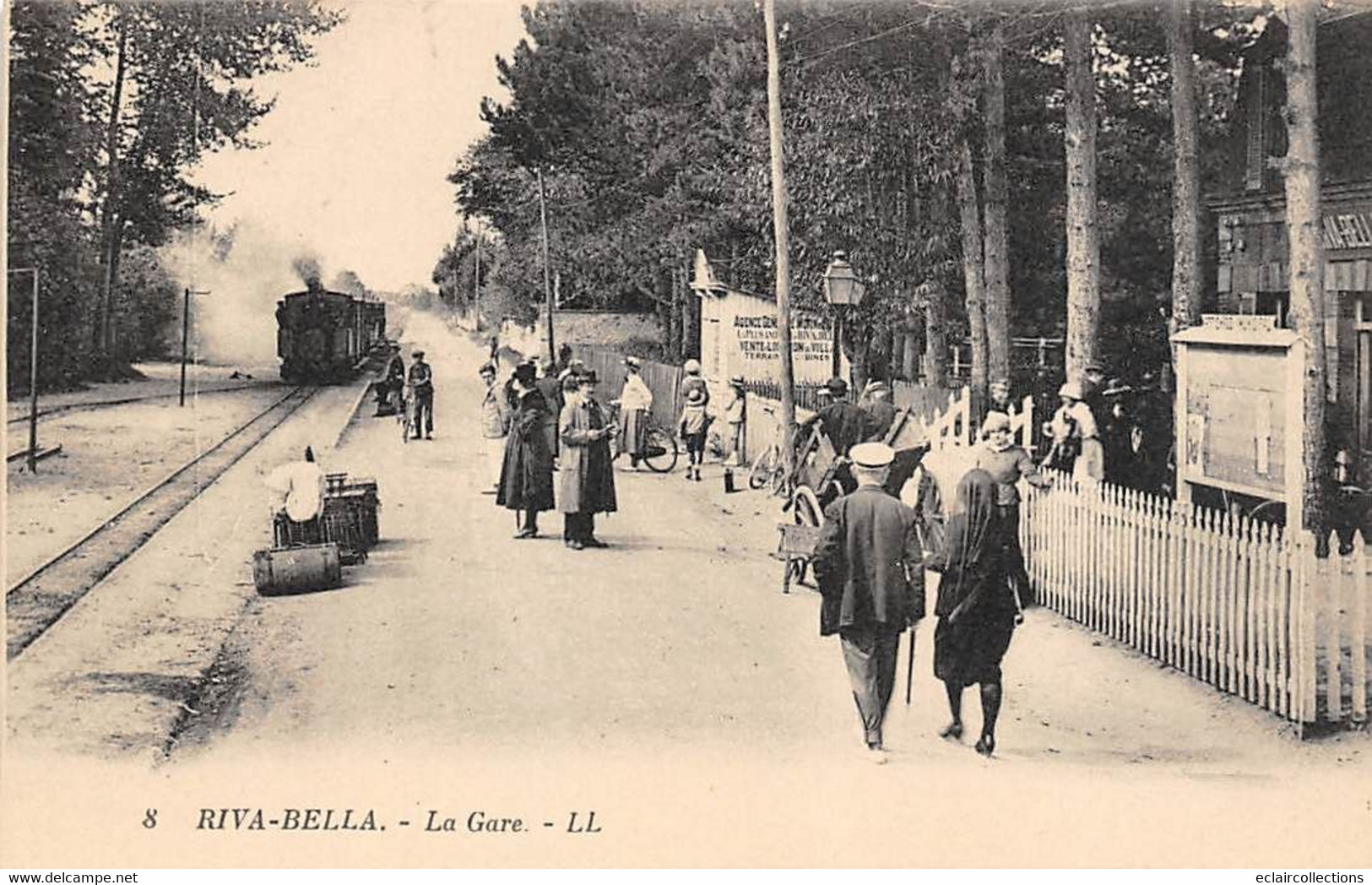 Ouistreham. Riva-Bella           14        La Gare.  Tramway   N°  LL 8          (voir Scan) - Ouistreham