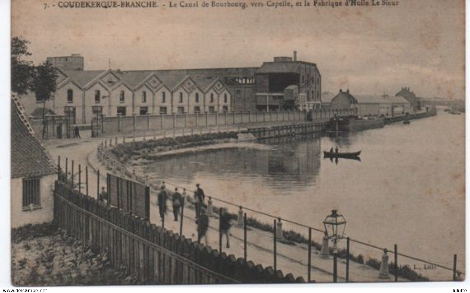 Coudekerque Branche Le Canal De Bourbourg Vers Capelle La Fabrique Huile Le Sieur - Coudekerque Branche