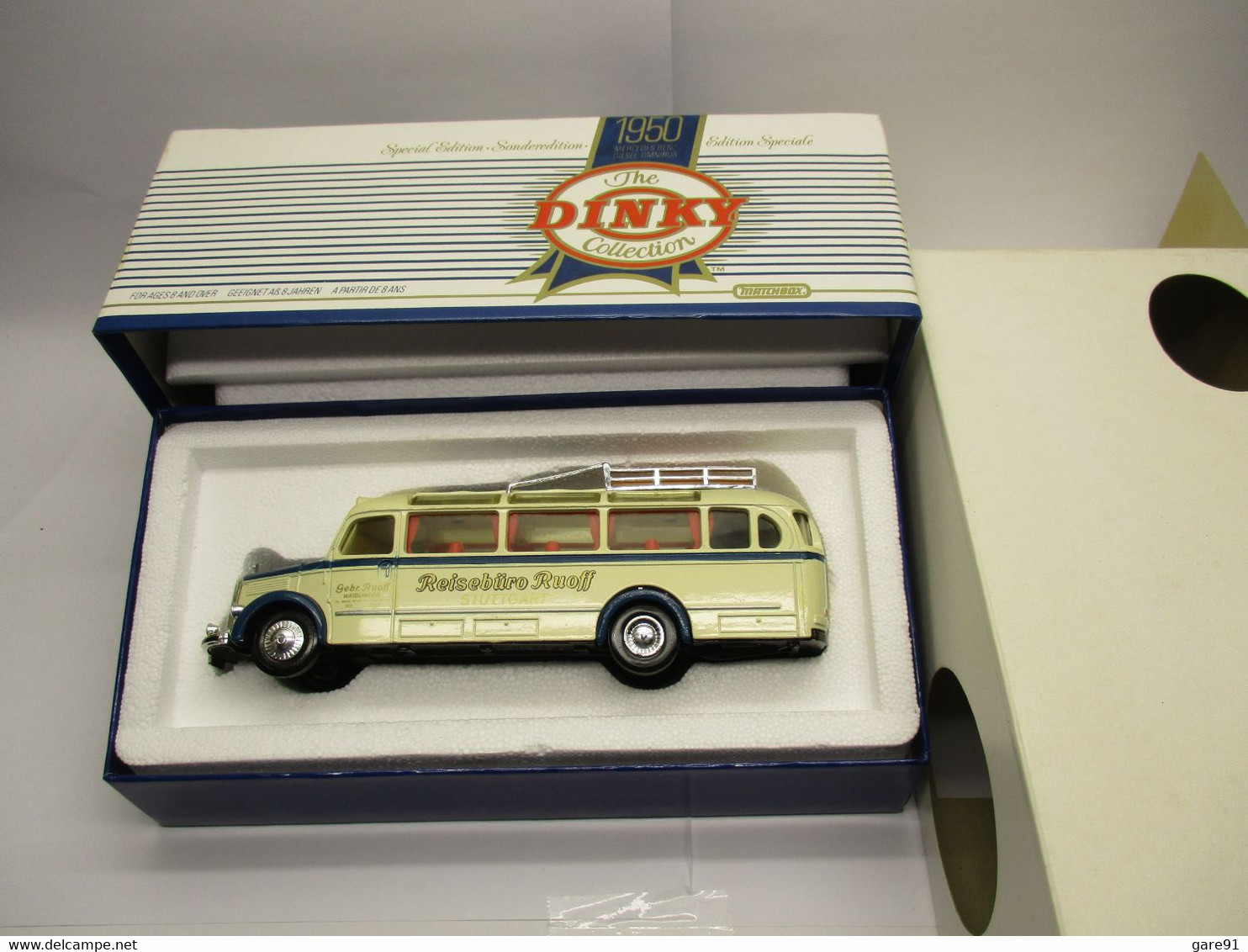 Dinky Matchbox  Bus Mercedes - Dinky