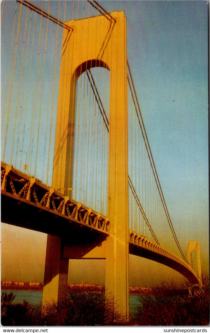 New York City The Verrazano-Narrows Bridge - Ponti E Gallerie