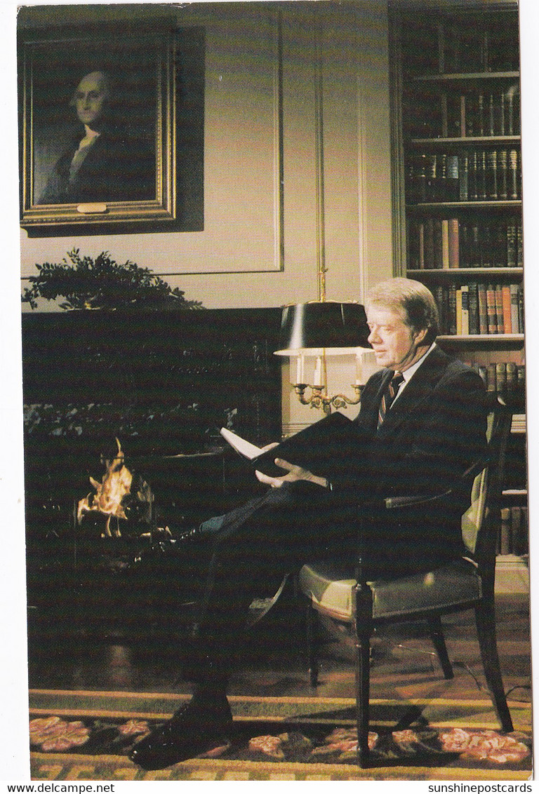 President Jimmy Carter In White House Reflecting On Camp David Peace Talks - Présidents