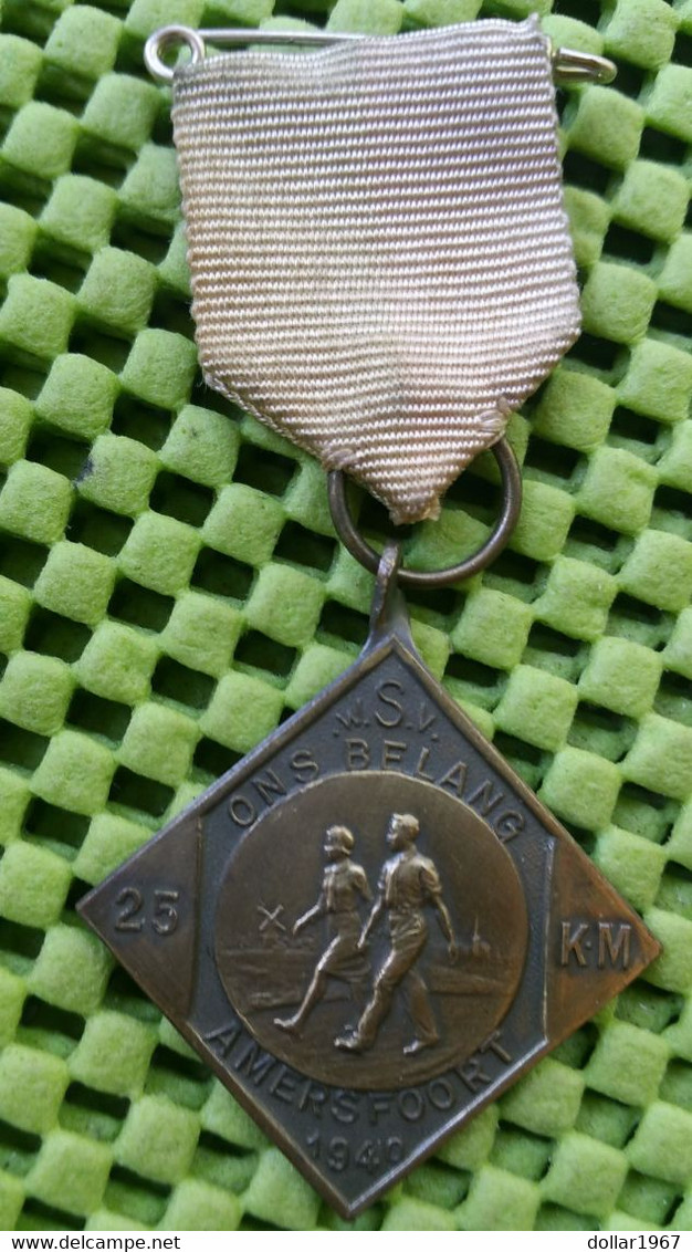 Medaille - W.S.V " Ons Belang " Amersfoort 1940  - 3 Foto's  For Condition.(Originalscan !!) - Other & Unclassified