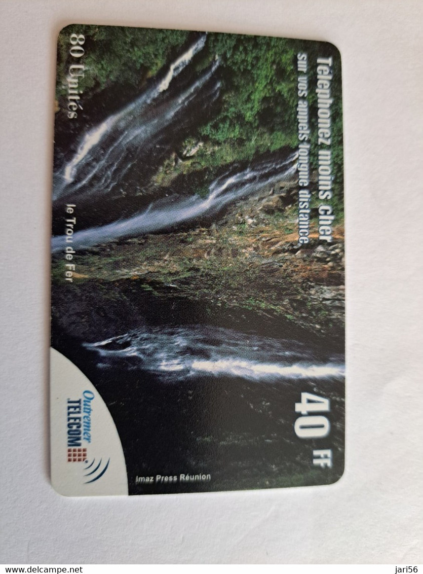 Phonecard REUNION  French OUTREMER TELECOM   /  LE TROU DE FER / 40 FF   ** 10521 ** - Reunion