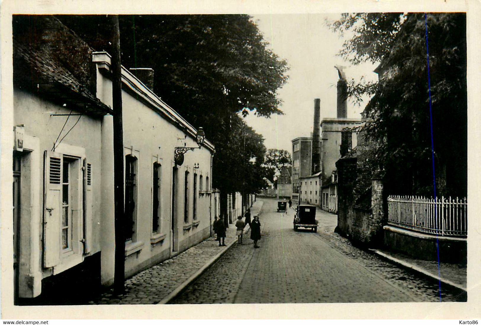 Marquise * La Rue De L'église * Usine Cheminée - Marquise