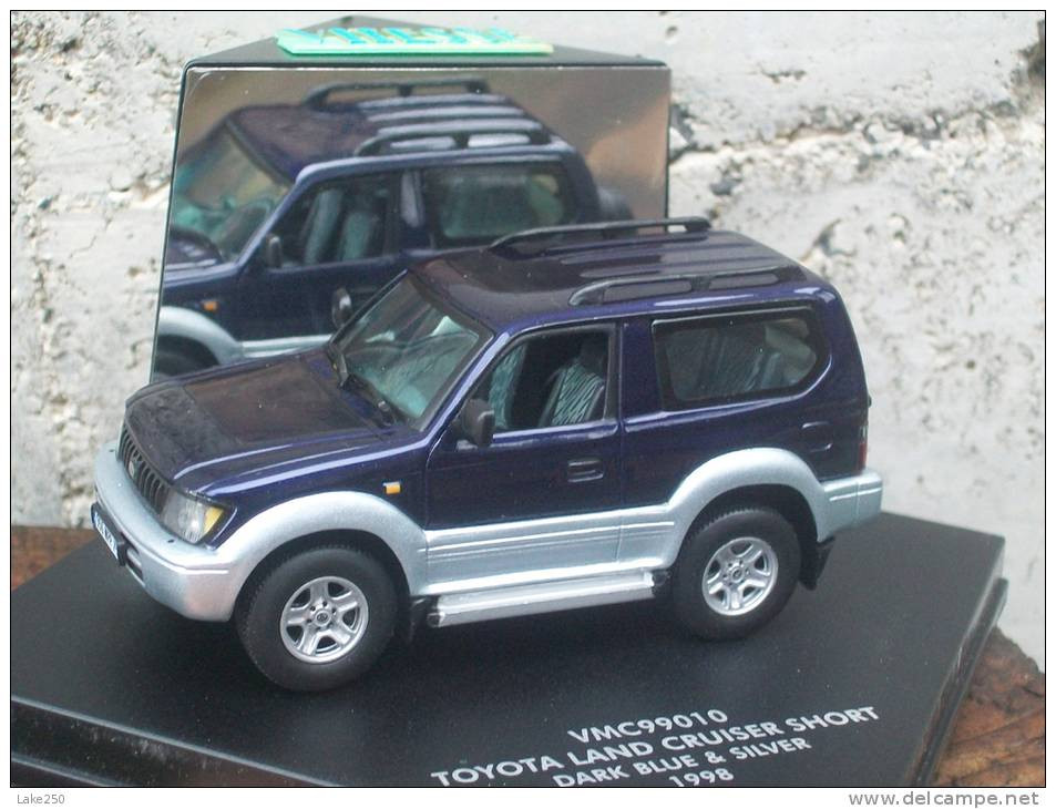 VITESSE - TOYOTA LAND CRUISER SHORT   AVEC SA BOITE  Scala 1/43 - Vitesse