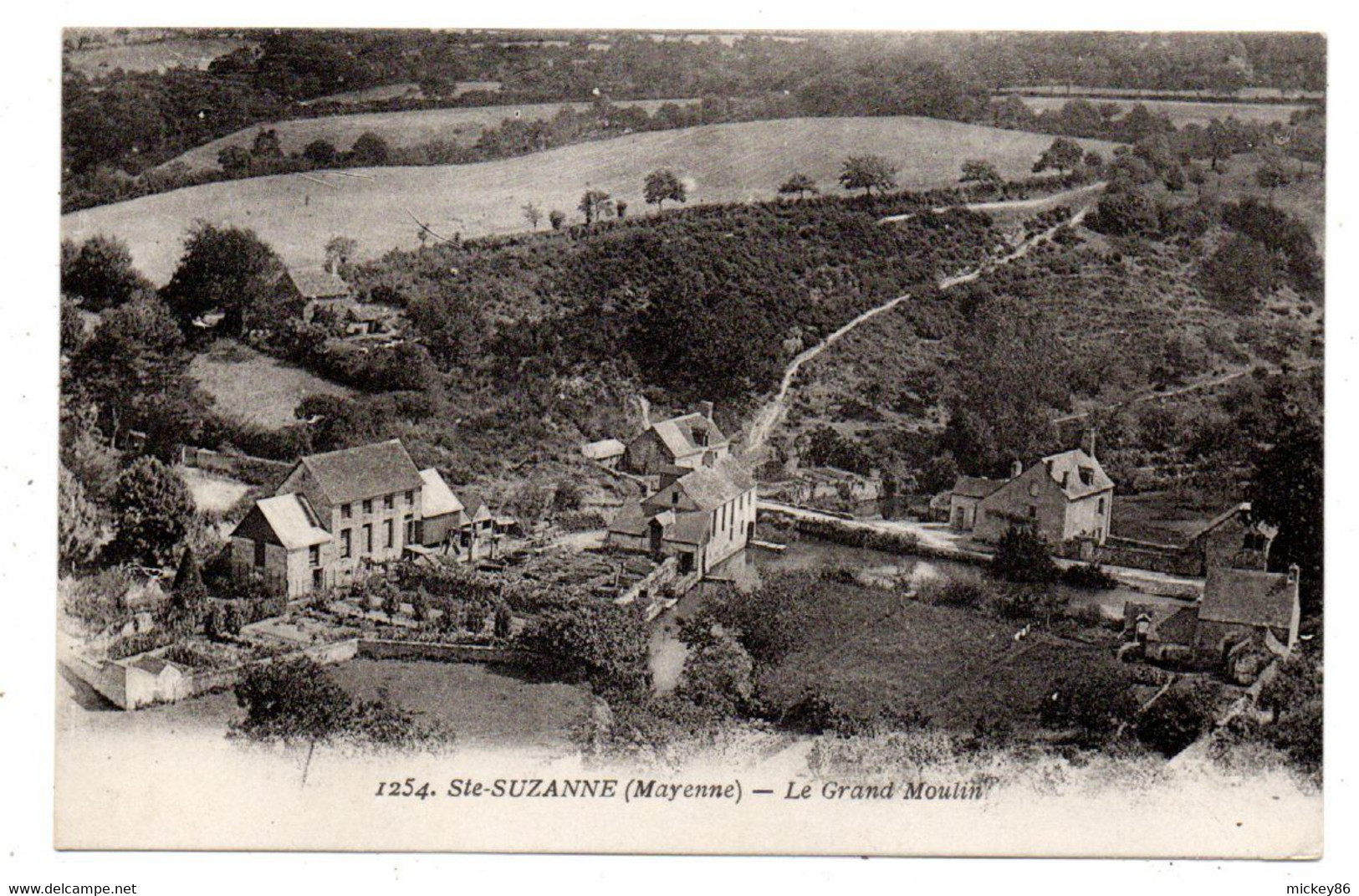 SAINTE SUZANNE --Vue Aérienne... Le Grand  Moulin ...............à Saisir - Sainte Suzanne