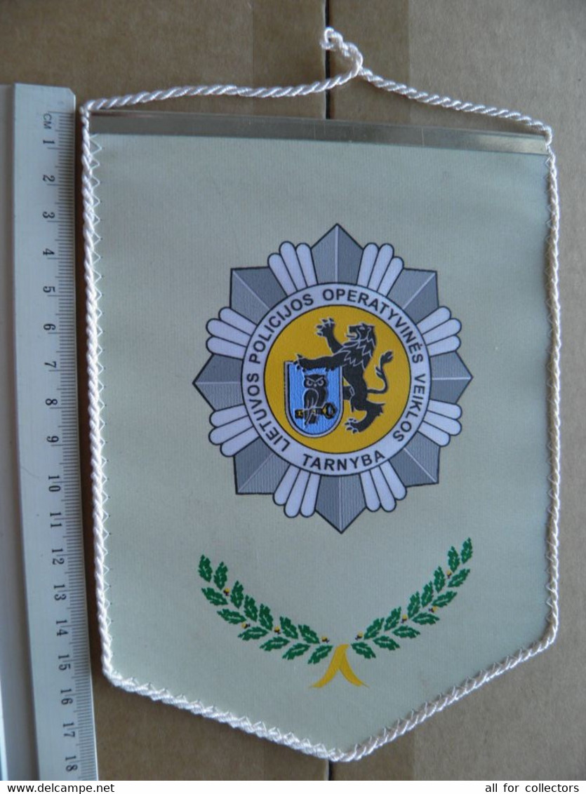 Pennant Lithuania - Operational Activity Service Of The Lithuanian Police Owl - Police & Gendarmerie