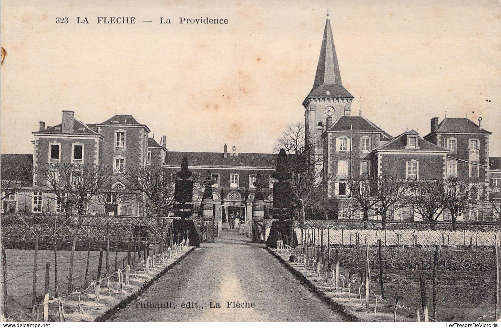 CPA - 72 - LA FLECHE - La Providence - Thibault Edit - La Flèche - La Fleche
