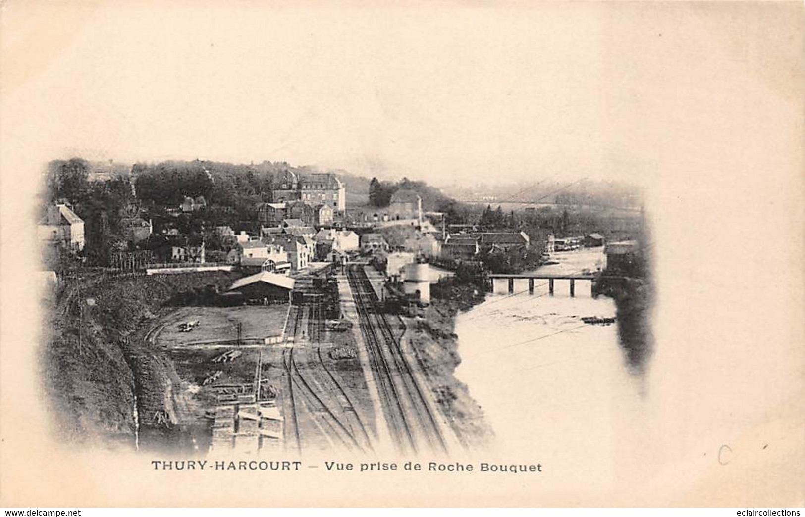 Thury-Harcourt       14          Vue Prise De La Roche Bouquet . Voies De Chemain De Fer      (voir Scan) - Thury Harcourt