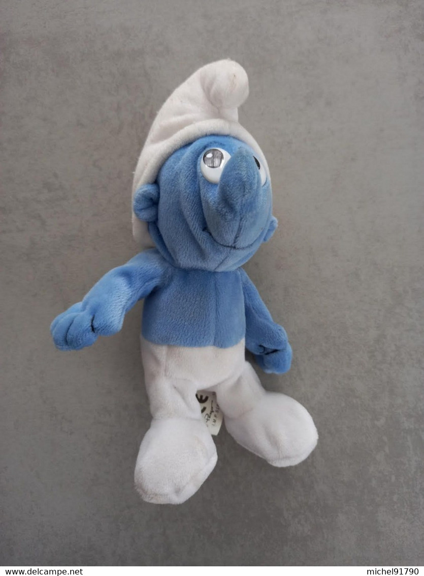 PELUCHES KINDER TOUS MODELES ET TOUTES ANNEES - Cuddly Toys