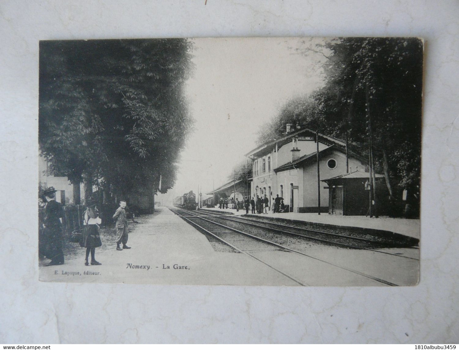 CPA 88 VOSGES - NOMEXY : Rue De L'Hôtel De Ville - Nomexy