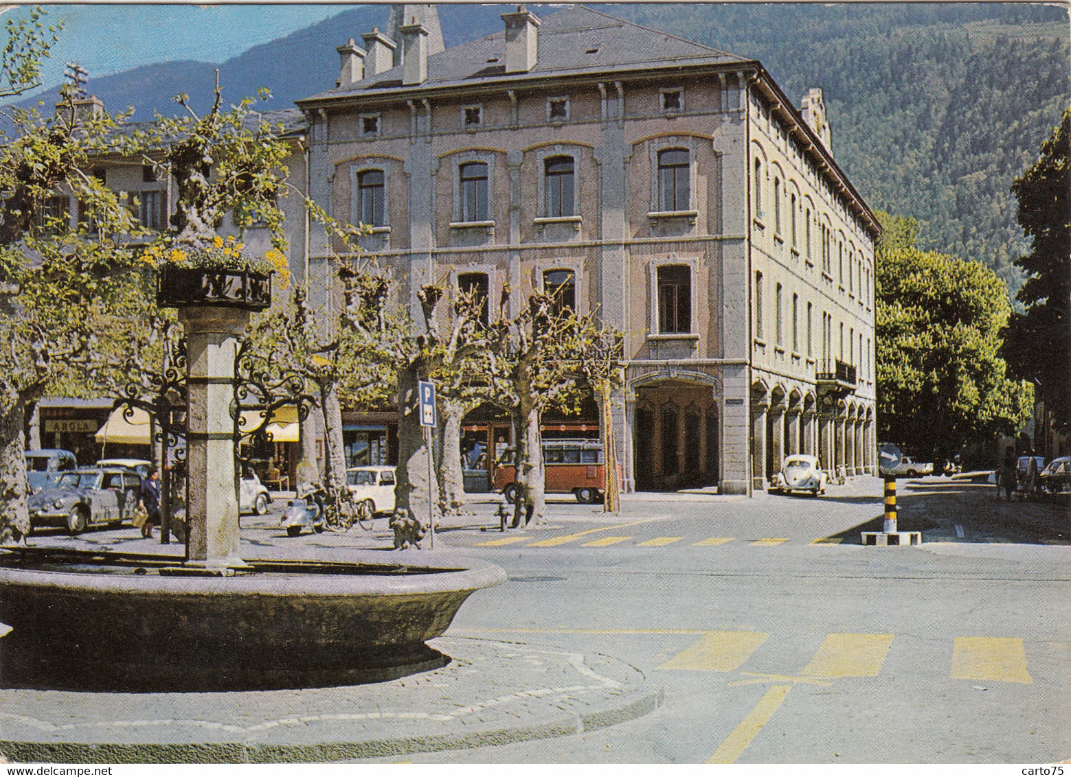 Suisse - Martigny - Hôtel De Ville - Scooter Automobiles - 1967 - Martigny