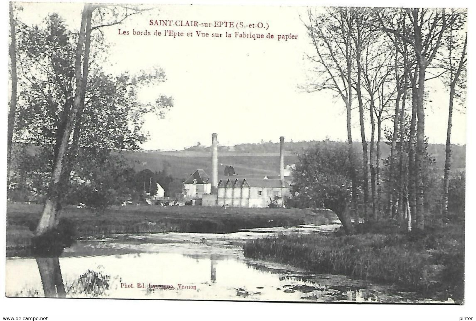 SAINT CLAIR SUR EPTE - Les Bords De L'Epte Et Vue Sur La Fabrique De Papier - Saint-Clair-sur-Epte