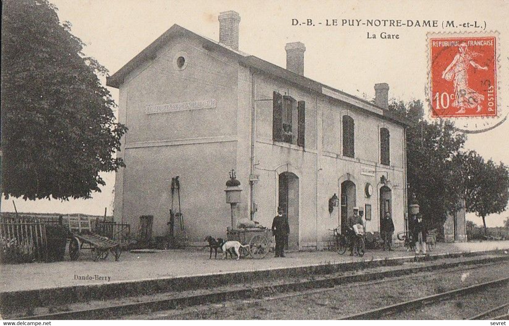 LE PUY NOTRE DAME. - La Gare - Other & Unclassified