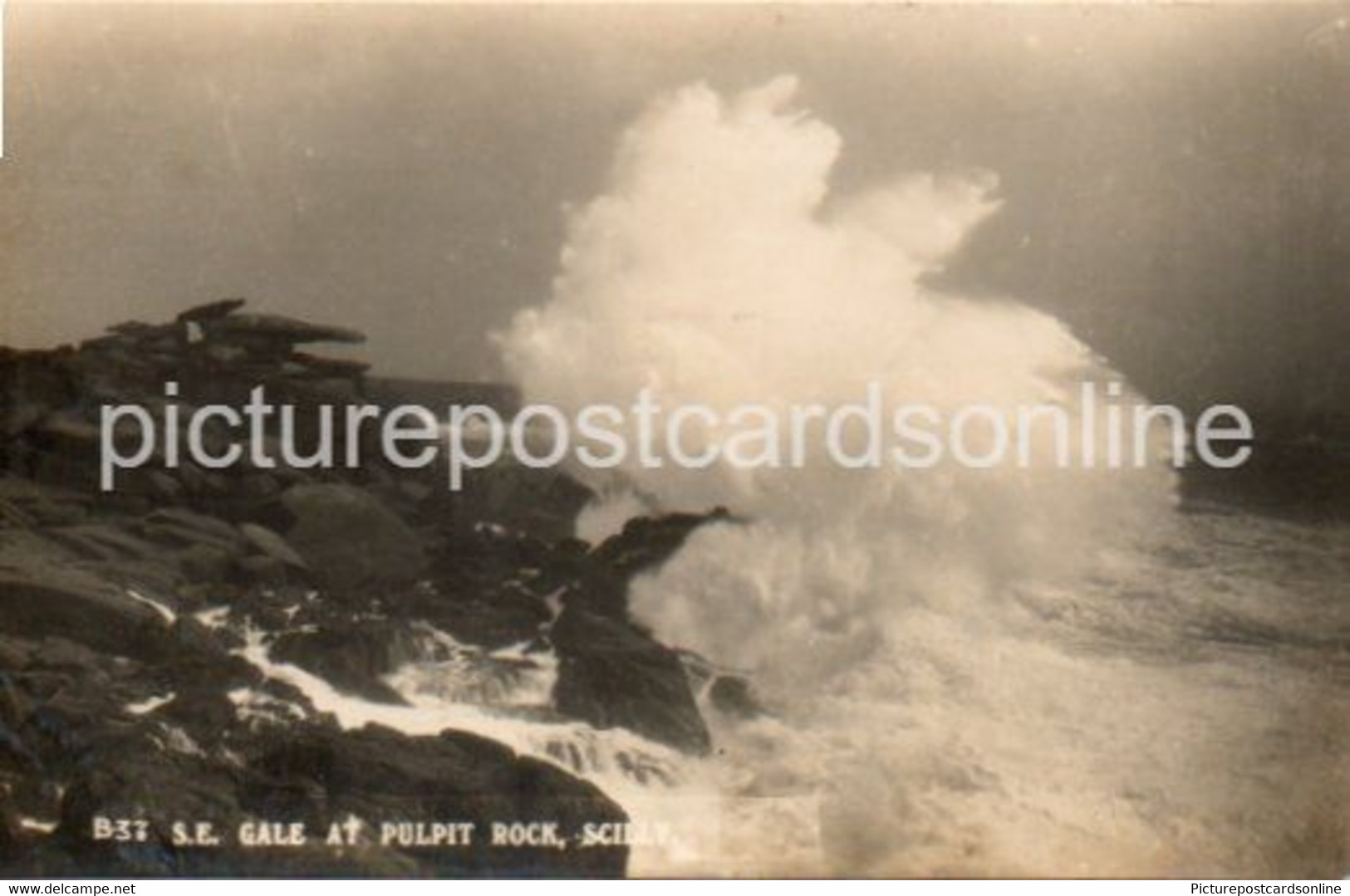 SOUTH EAST GALE AT PULPIT ROCK SCILLY OLD R/P POSTCARD CORNWALL - Scilly Isles