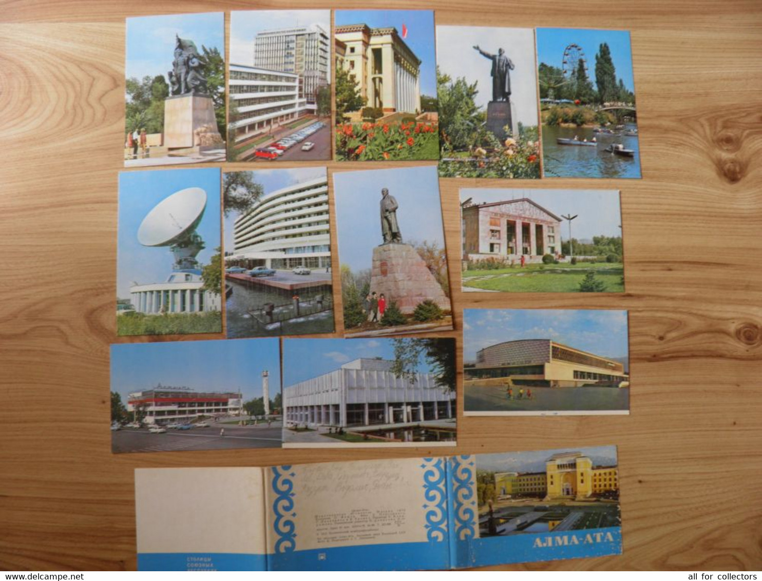 12 Cards In Folder Ussr 1970 Kazakhstan Alma-Ata - Kazajstán