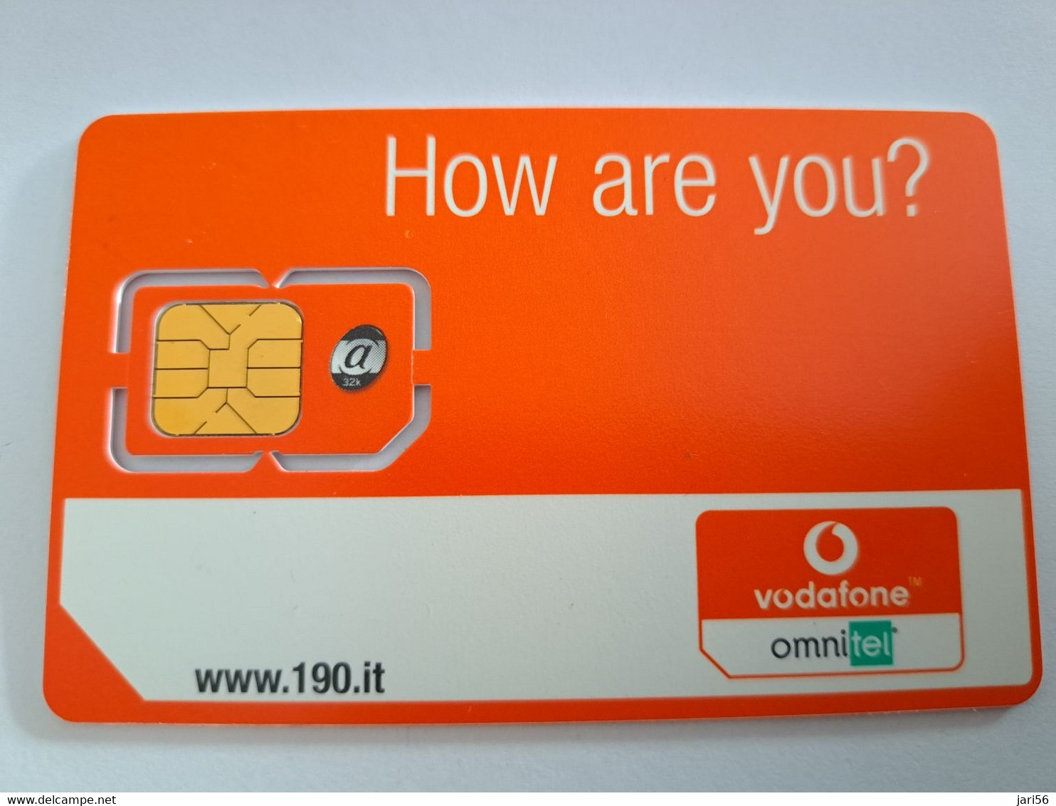 ITALIA  / GSM SIM CARD / VODAFONE / OMNITEL  SIM ACTIVA      MINT    ** 10610** - Pubbliche Ordinarie