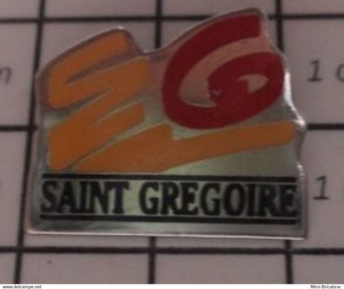 1421 Pin's Pins / Beau Et Rare / THEME : ADMINISTRATIONS / COLLEGE ECOLE ST GREGOIRE - Administrations