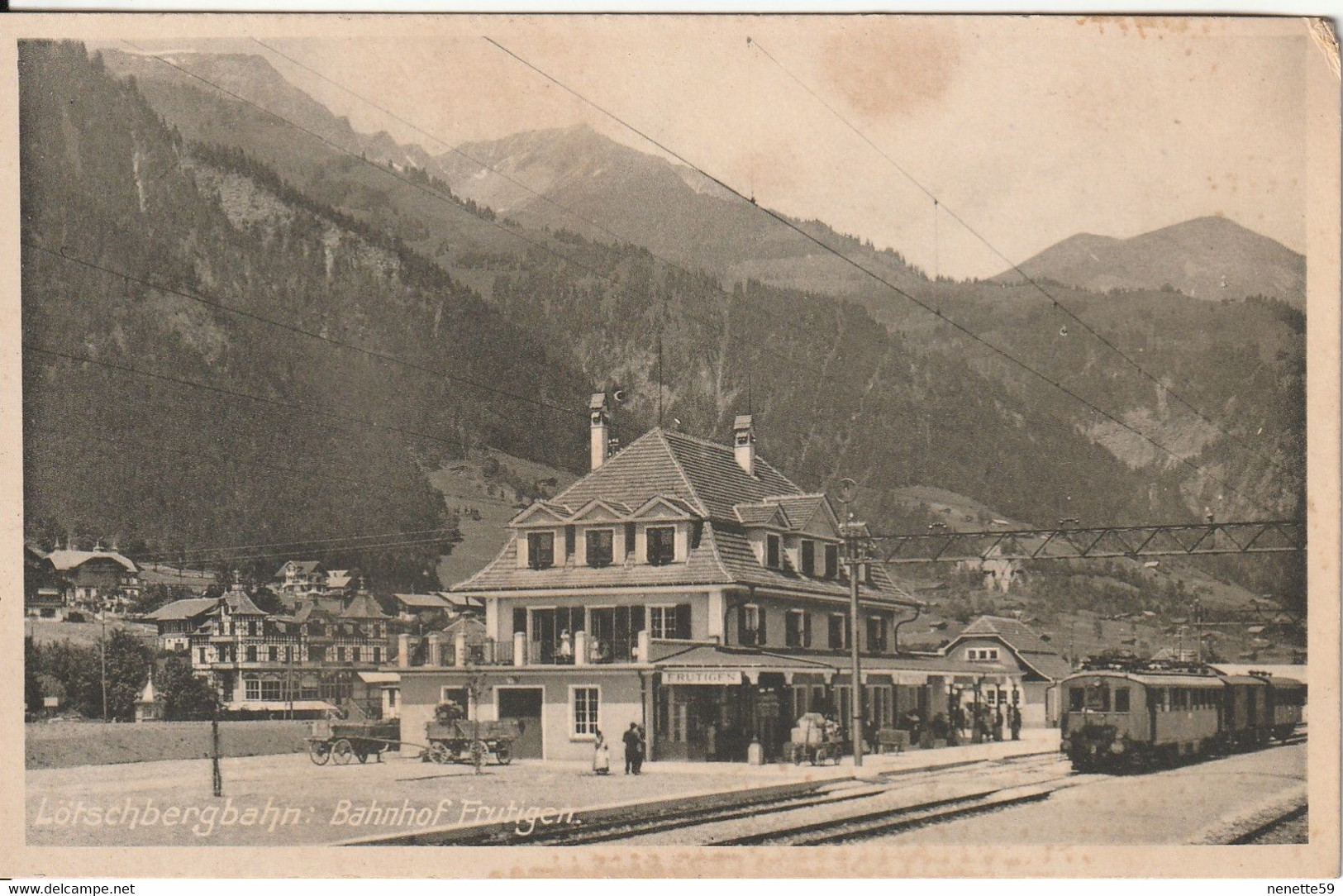 BERNER ALPENBAHN -- Bahnhof Frutigen En 1915 - La Gare De Frutigen + Trains Et Voyageurs - Frutigen