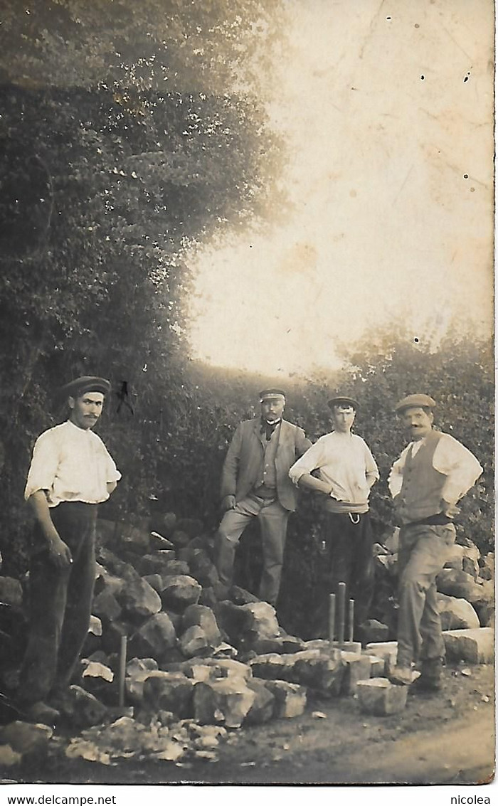 PARMAIN - Carte Photo De DIARD  - TAILLEURS DE PIERRE MACONS CREUSOIS - RARE - Parmain