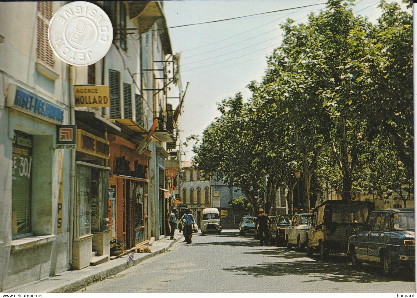 83- Carte Postale De LE BEAUSSET      Le Centre Du Village - Sonstige & Ohne Zuordnung