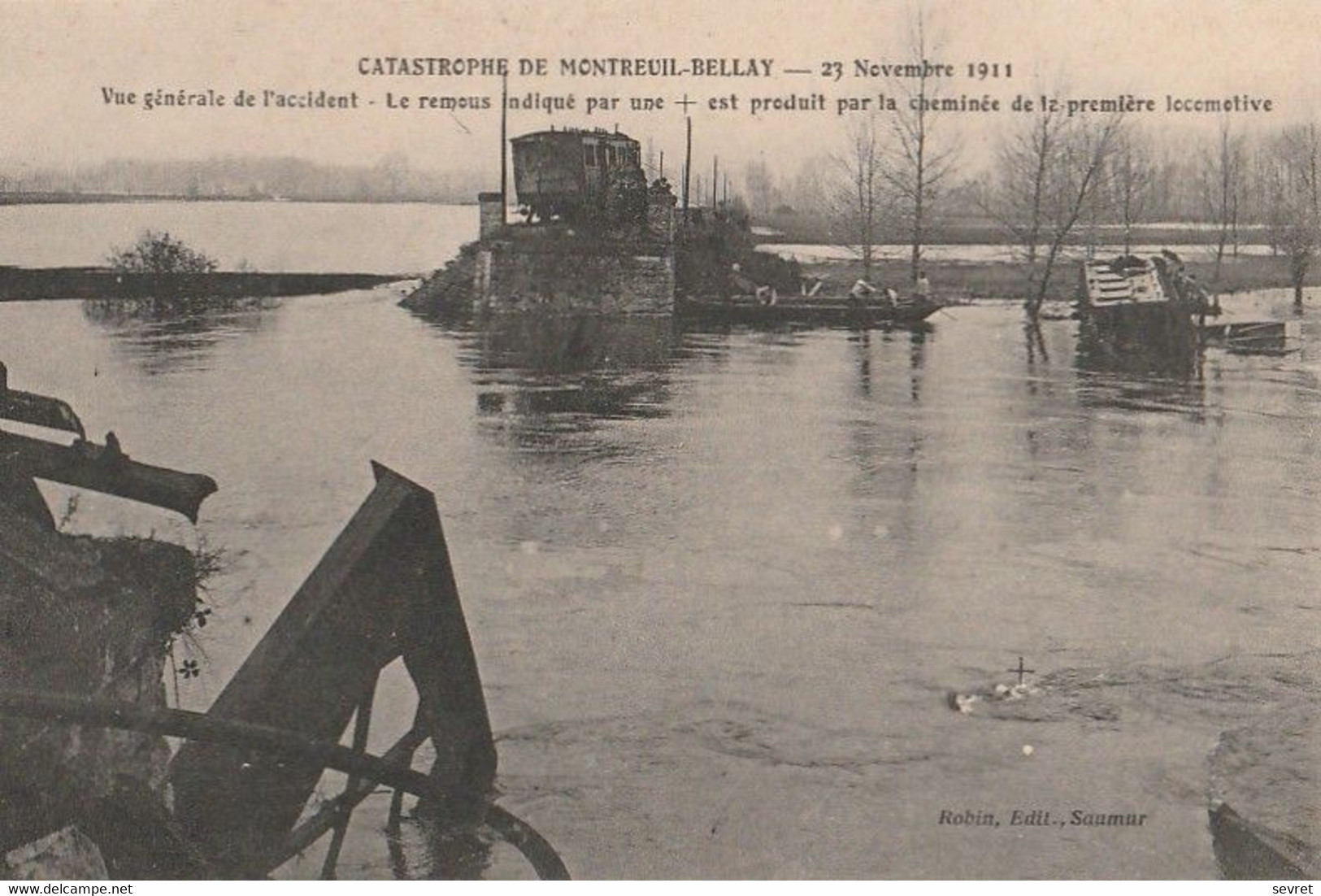 MONTREUIL -BELLAY. - CATASTROPHE  Du Chemin De Fer Du 23 Novembre 1911. Vue Générale De L'accident - Montreuil Bellay