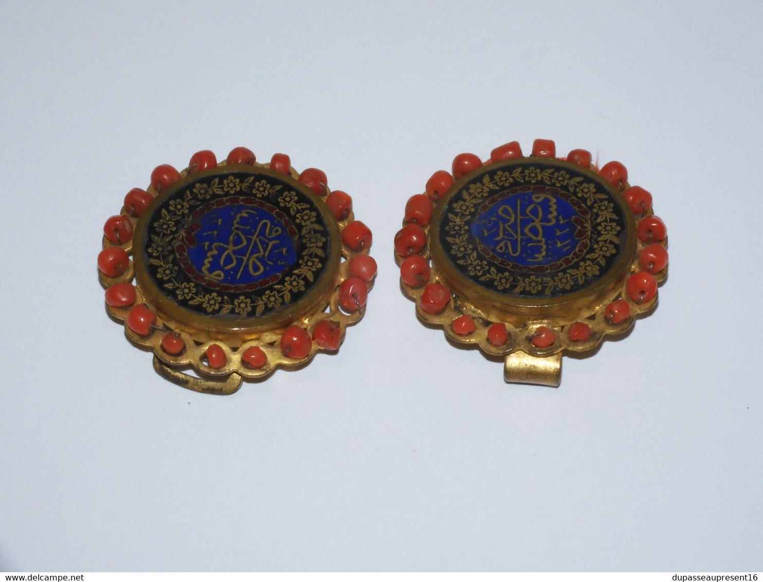 *BELLES BOUCLES de CAPE Tour perles CORAIL EMAUX CALLIGRAPHIE ORIENTALE BIJOU   E