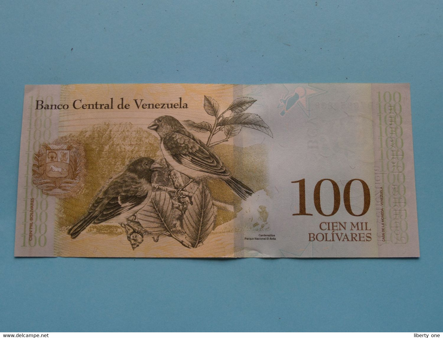 100 - Cien Bolivares 13-12-2017 > Republica Bolivariana De Venezuela ( For Grade, Please See Photo ) ! - Venezuela