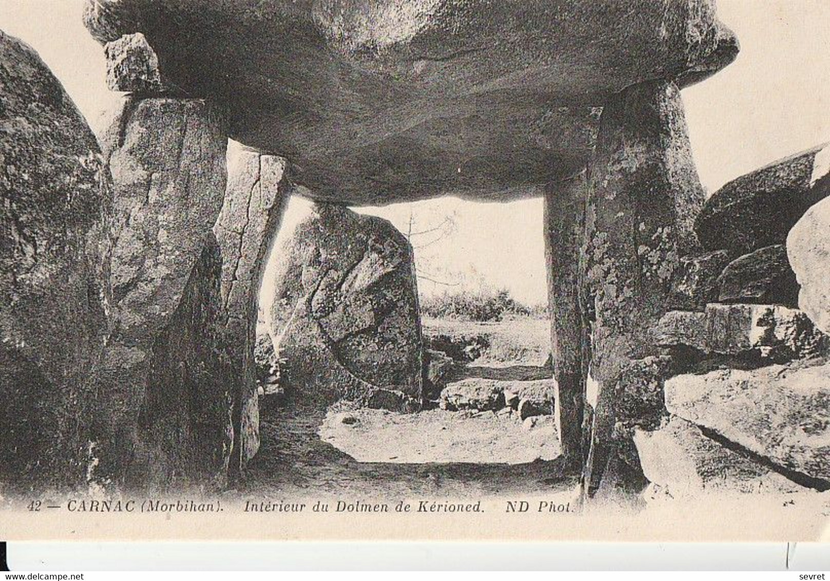 CARNAC. - Intérieur Du Dolmen De Kérioned - Dolmen & Menhirs