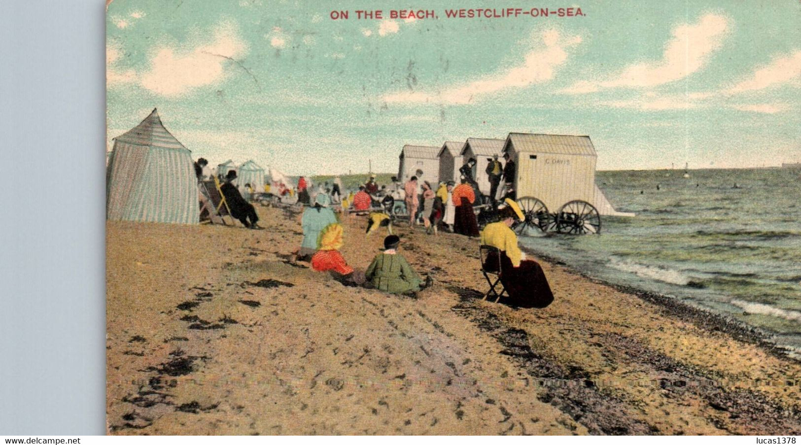 WESTCLIFF ON SEA / ON THE BEACH / NICE CARD - Southend, Westcliff & Leigh