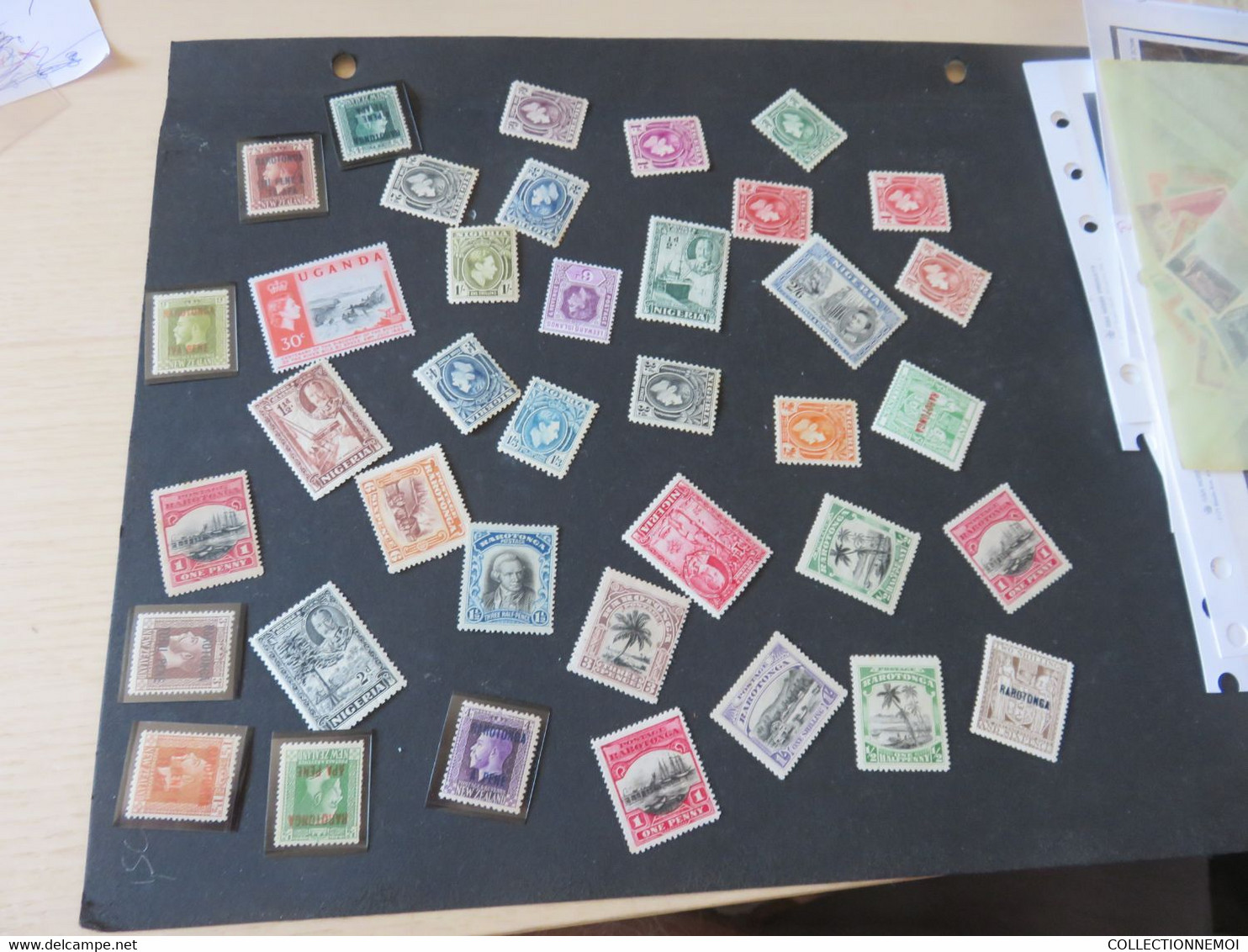 petit lot de timbres divers dont colonies anglais,moi je trouve tres sympa,cote/prix