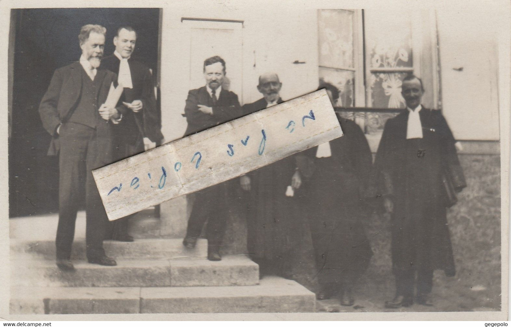 TAVERNY - Des Avocats Qui Posent En 1926     ( Carte Photo ) 1/2 - Taverny