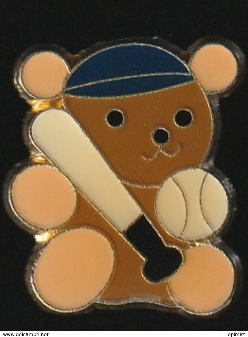 74907- Pin's.-Baseball.nounours. - Baseball