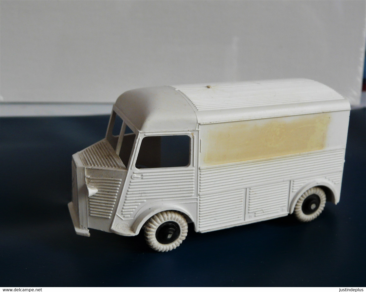 FOURGON CITROEN HY 1200 KG MARQUE CLEF CLEMENT N° 18 DE LA SERRIE DE 25 MODELE ECHELLE 1/48E - Nutzfahrzeuge