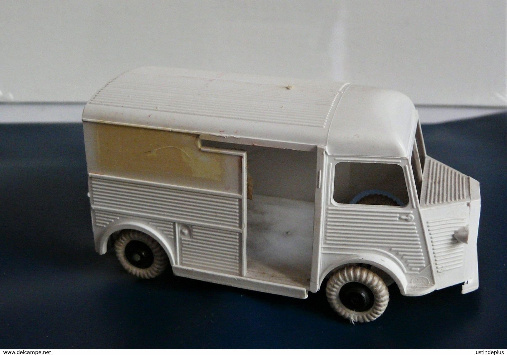 FOURGON CITROEN HY 1200 KG MARQUE CLEF CLEMENT N° 18 DE LA SERRIE DE 25 MODELE ECHELLE 1/48E - Utilitaires