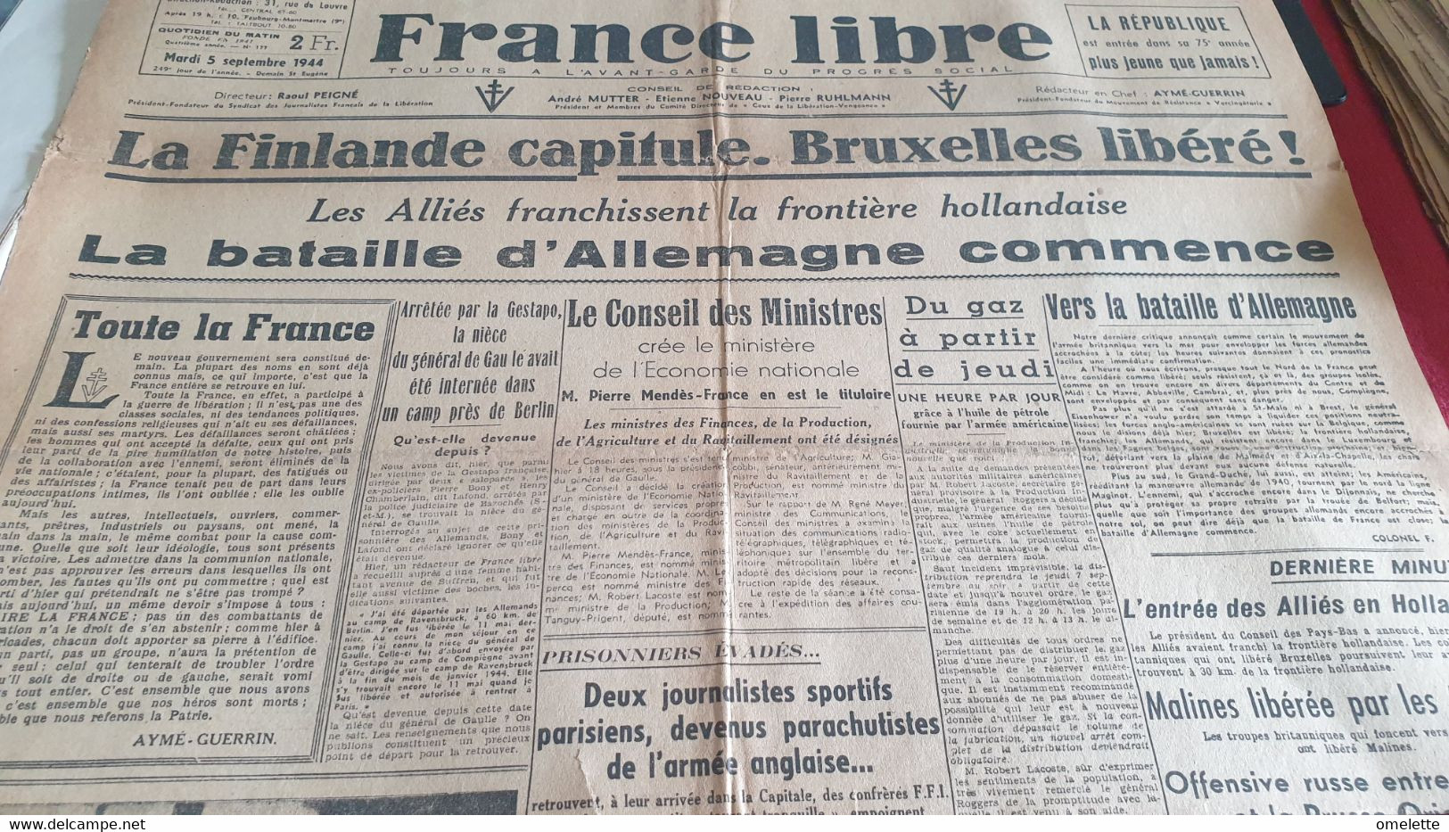 FRANCE LIBRE 44/FINLANDE CAPITULE BRUXELLES LIBERE/MENDES FRANCE/AYME GUERIN/RIBERA RADICALISME /ORADOUR - Other & Unclassified