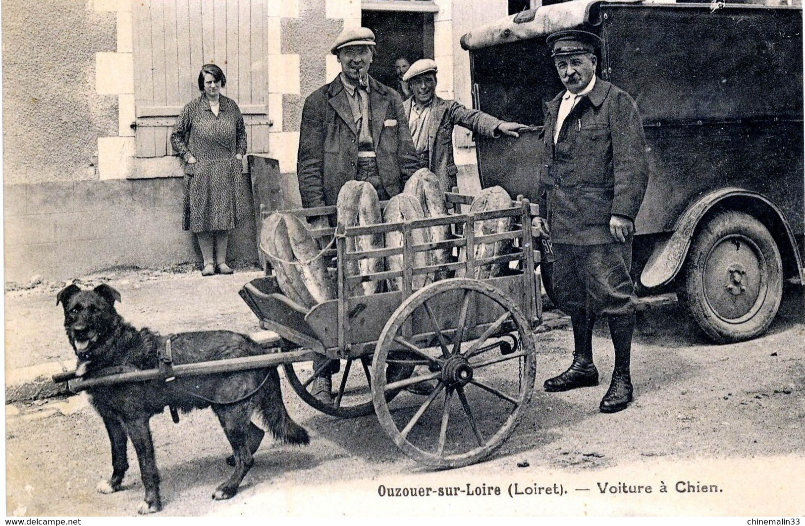 DEPT 45 OUZOUER SUR LOIRE VOITURE A CHIEN  TRES BELLE  ANIMATION 9X14 REIMPRESSION DE CARTES ANCIENNES - Ouzouer Sur Loire