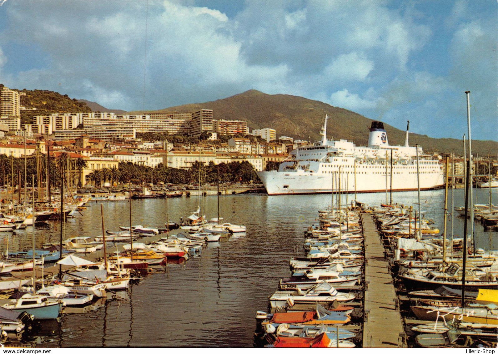 Le Napoléon Ferry De La Société Nationale Maritime Corse (SNCM) En Escale à AJACCIO Cpm ♥♥♥ - Traghetti