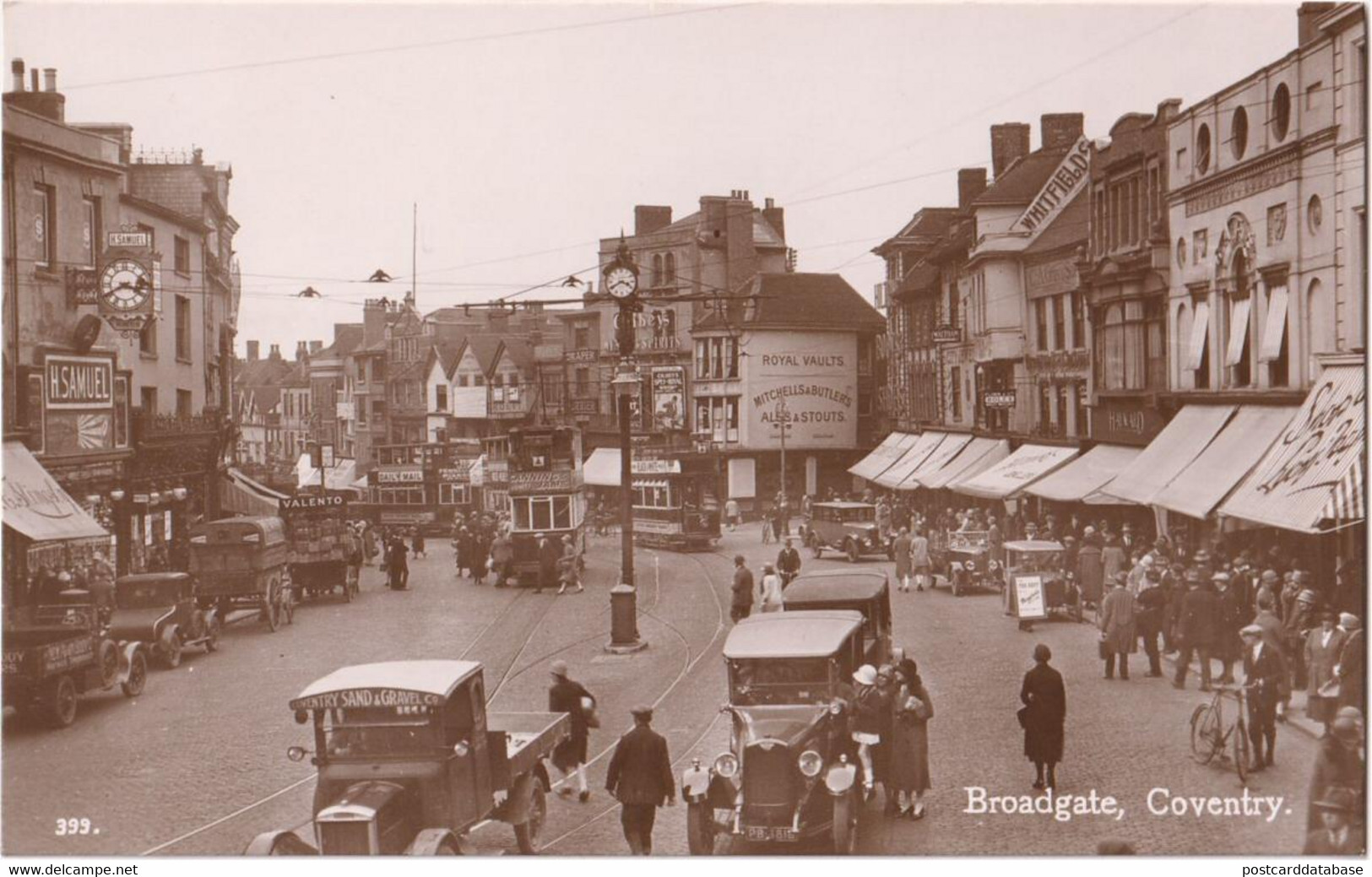 Coventry Broadgate - & Old Cars - Coventry