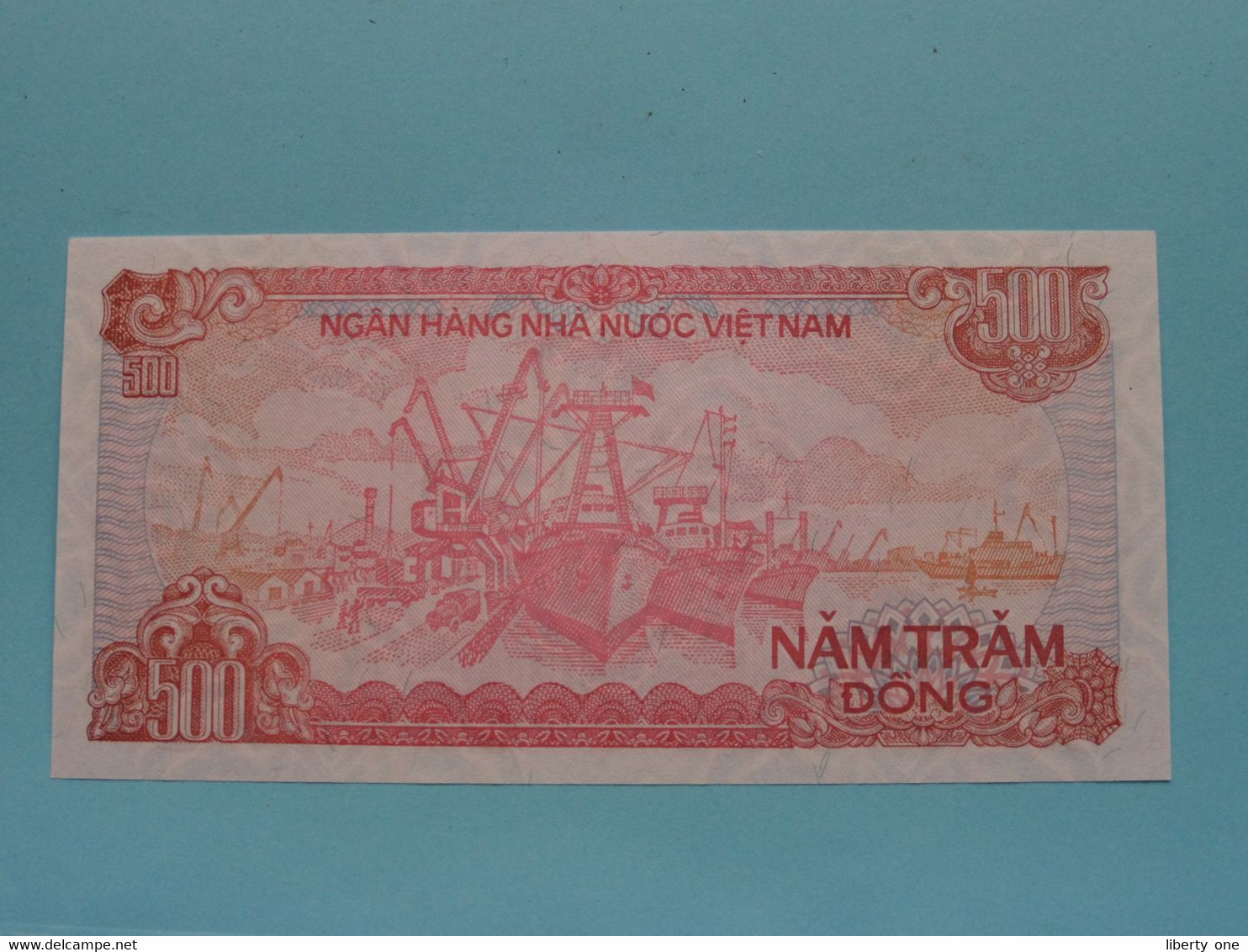 500 NAM TRAM DONG - 1988 () Vietnam ( Voir / See > Scans ) UNC ! - Viêt-Nam