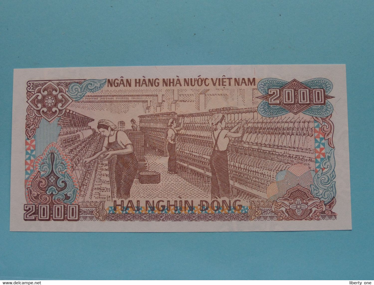 2000 HAI NGHIN DONG - 1988 () Vietnam ( Voir / See > Scans ) UNC ! - Viêt-Nam