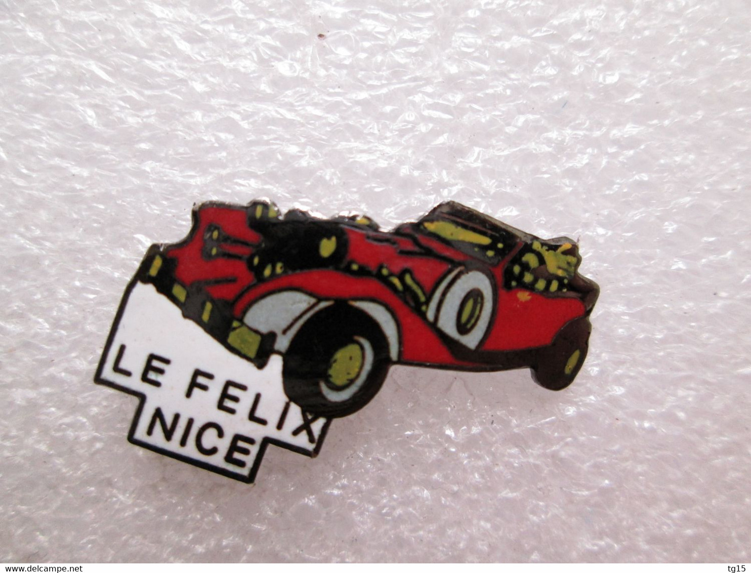 RARE PIN'S     EXCALIBUR    MERCEDES-BENZ   LE FELIX  NICE   Email Grand Feu - Mercedes