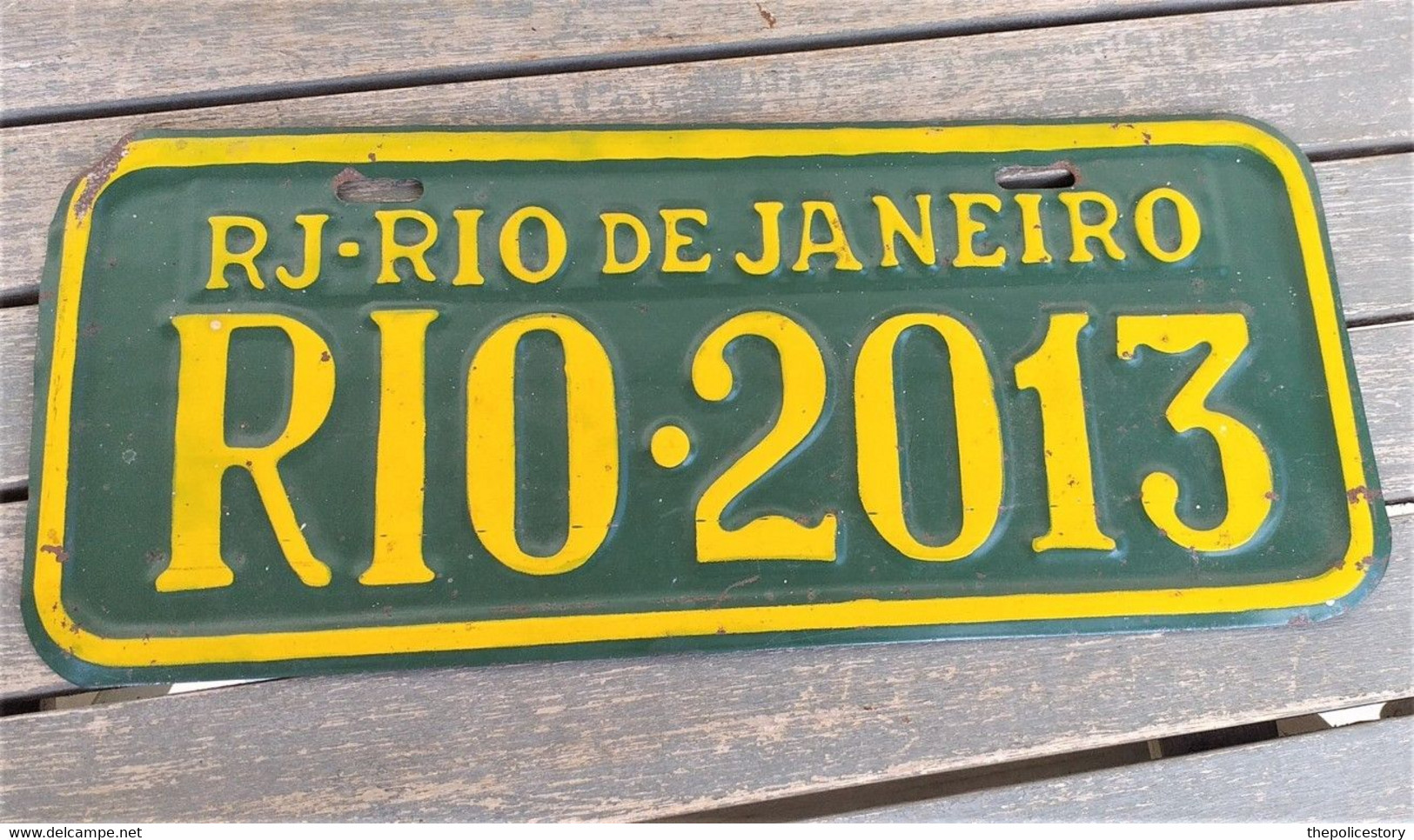 Targa Auto Vintage Di Rio De Janeiro Brasile - Plaques D'immatriculation